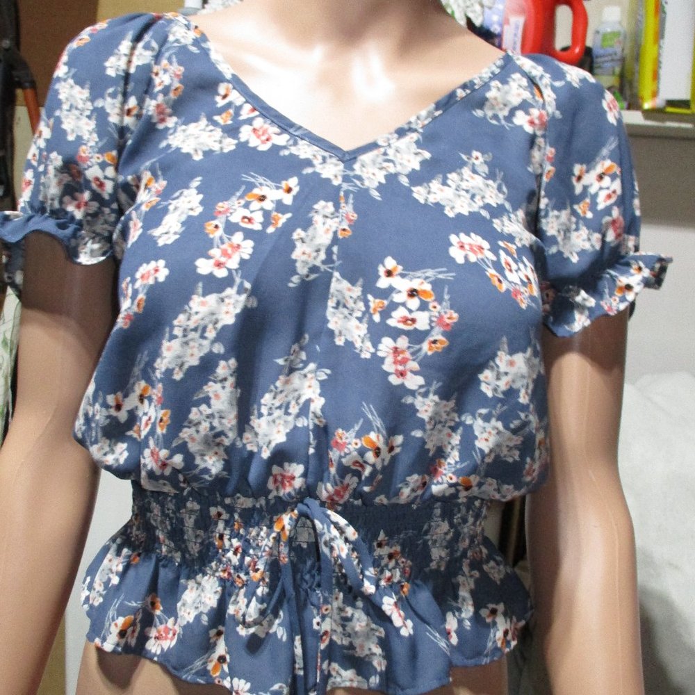 Ladies' Top "Bluish Grey" with Flowers/Sz:12